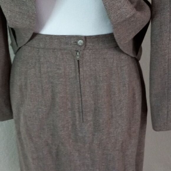 Vintage 60s Wool Skirt Suit SIZE 3/4 BROWN LINED - Picture 7 of 16